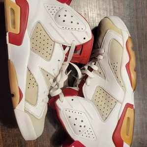 Jordan 6 Maroon